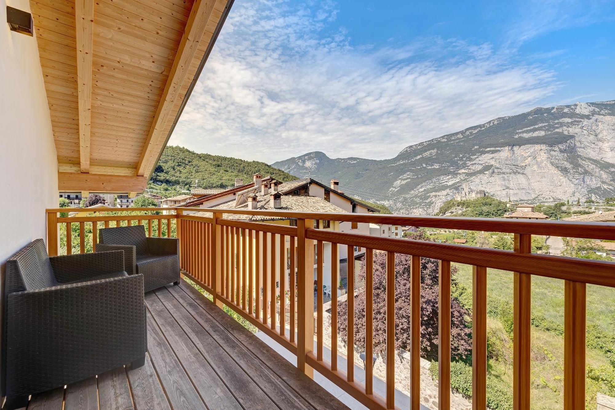 Apartamento Castle View Drena Exterior foto